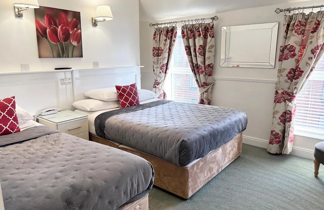 Dergvale Hotel-1